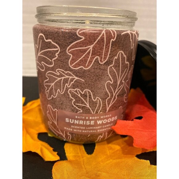 Bath & Body Works “Sunrise Woods” Single Wick Candle - Picture 2 of 4